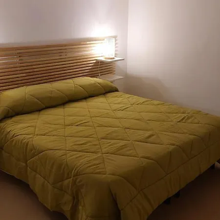 Stop And Fly * Naples